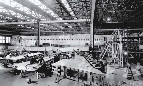 我國運10客機八十年代老照片